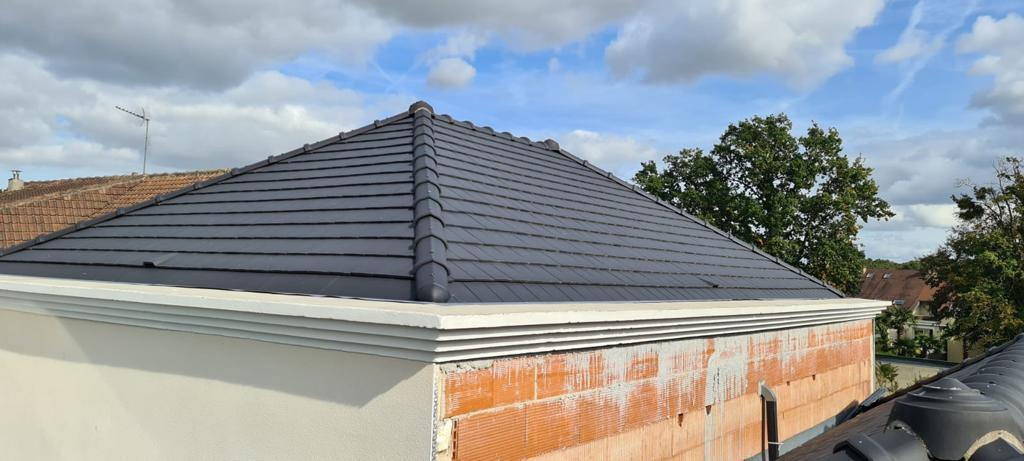 Entreprise de couverture à Quincy-Voisins (77860) - DVR Couverture en Seine et Marne (77)